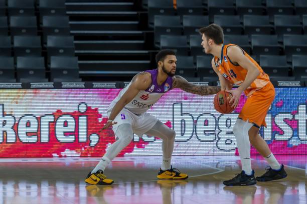 曾有一位年 曾有一位年