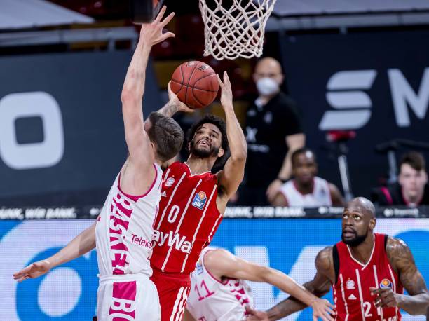 其年薪和签 其年薪和签