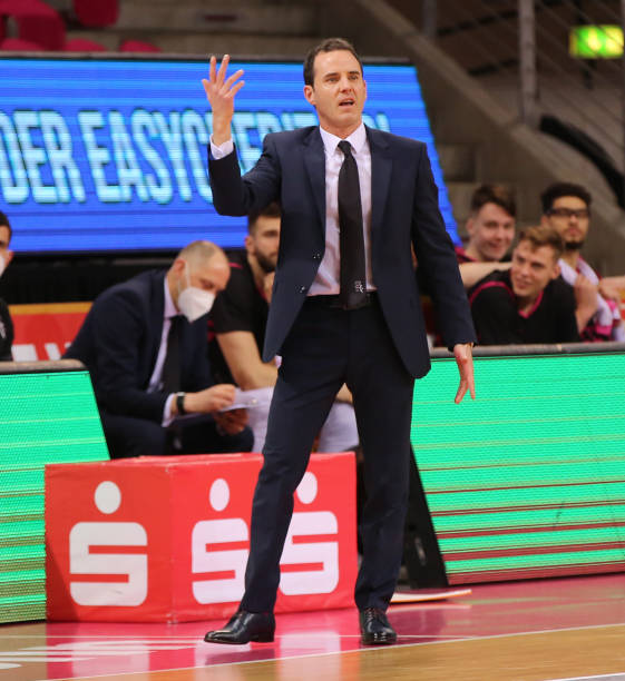 0名女运动 0名女运动